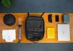 Solar power generation sports backpack 20W, 30L, IP67, YKK zip, QC2.0/QC3.0 fast charging, 5V / 3A, 9V / 2A, 5000 mAh energy storage, USB